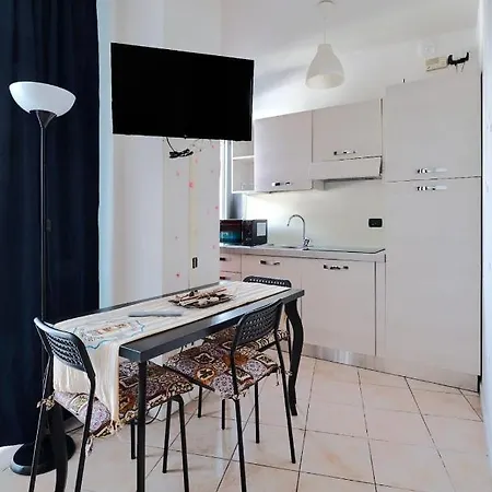 B2-hosted By Sweetstay Apartamento Milão